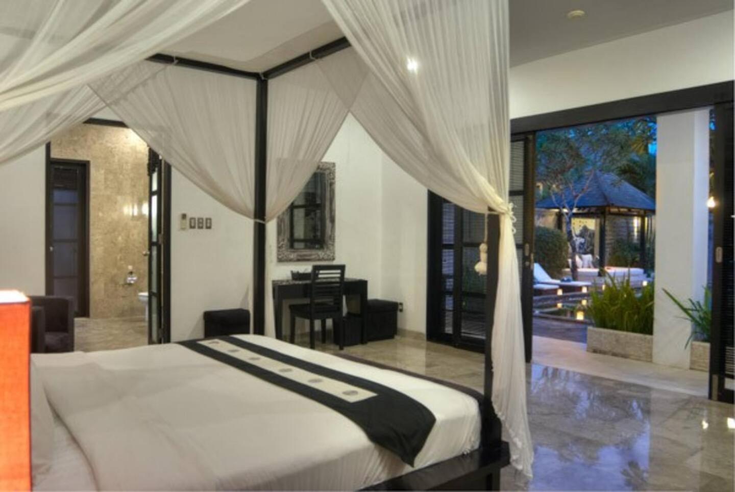 The Residence Seminyak Екстериор снимка