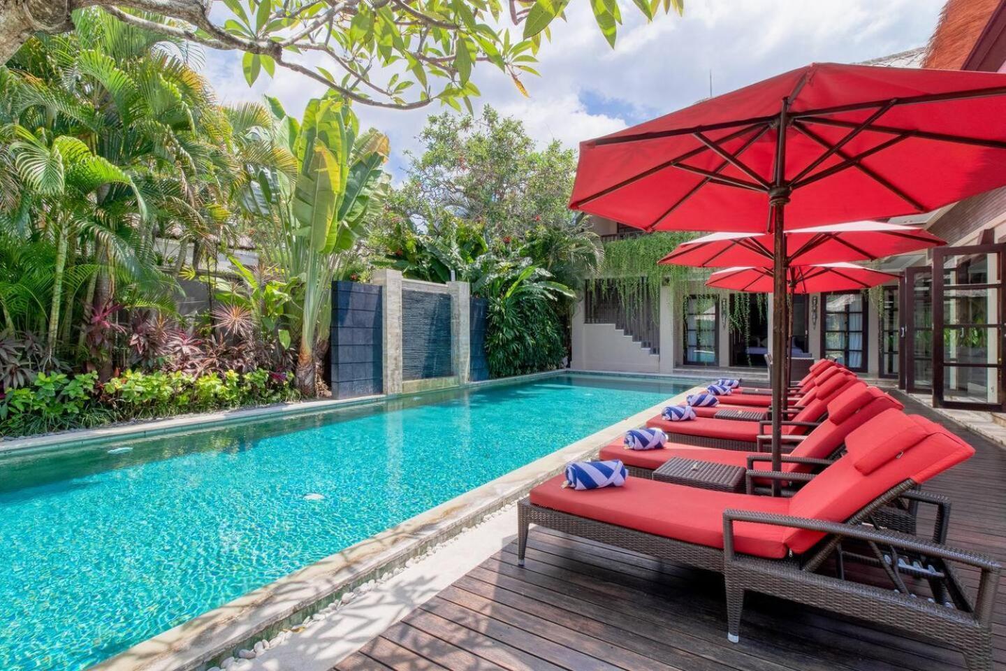 The Residence Seminyak Екстериор снимка