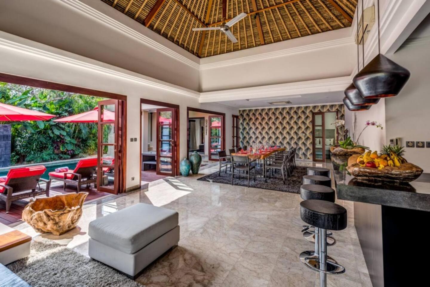 The Residence Seminyak Екстериор снимка