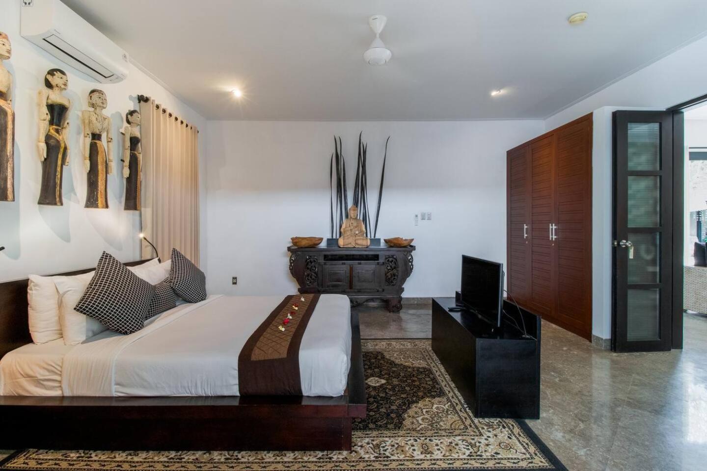 The Residence Seminyak Екстериор снимка