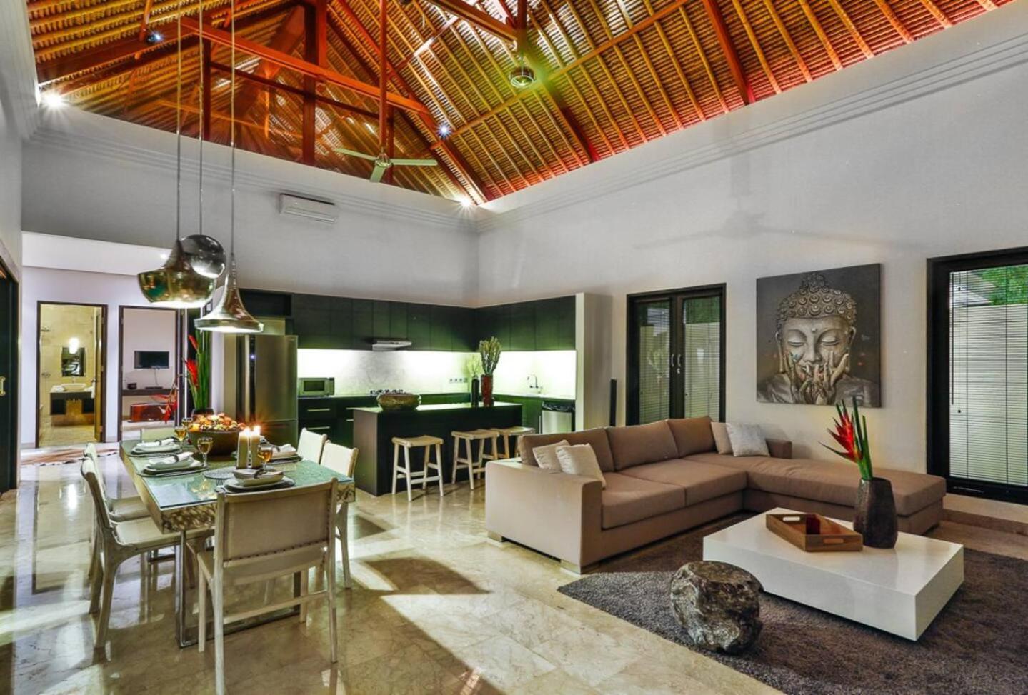 The Residence Seminyak Екстериор снимка