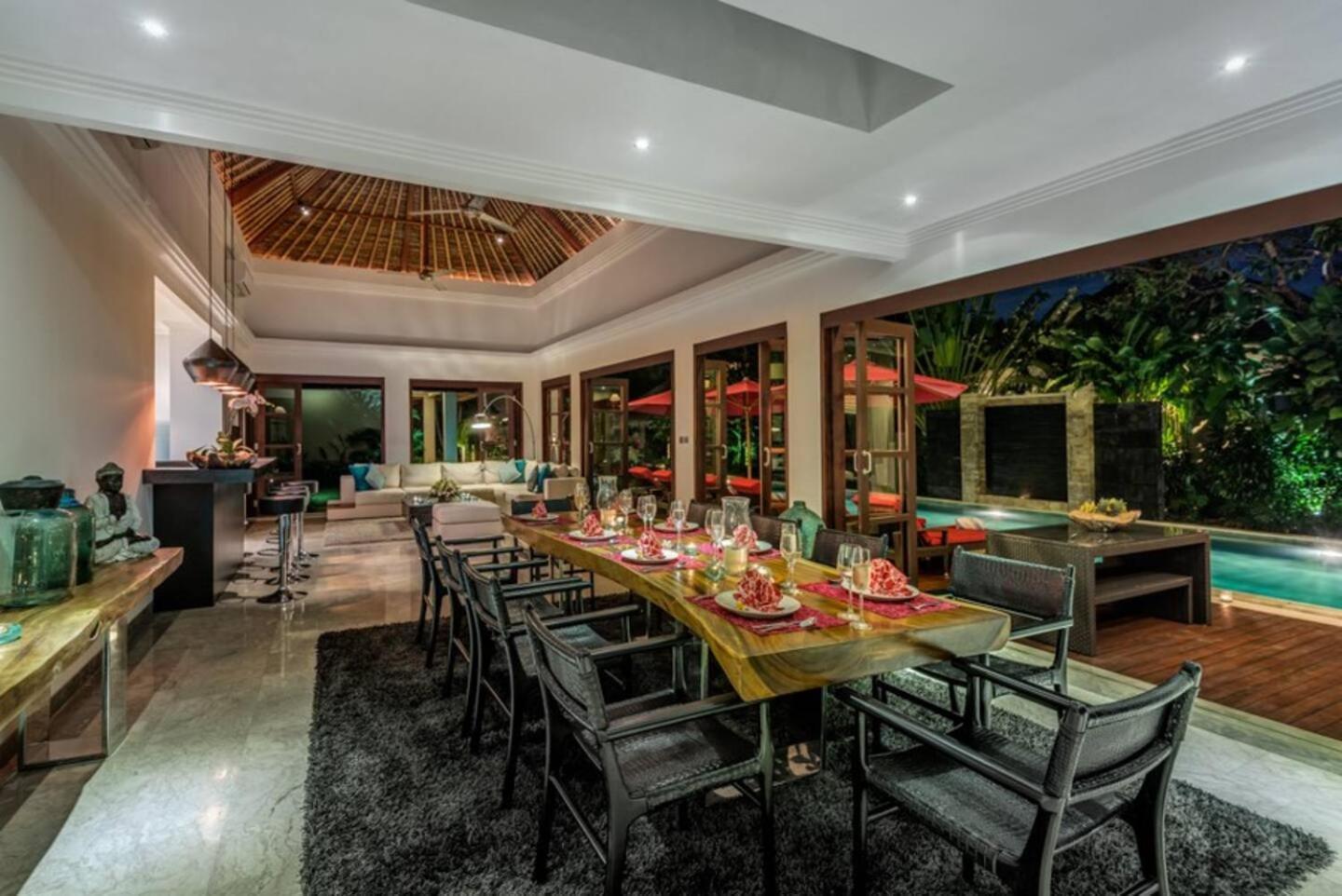 The Residence Seminyak Екстериор снимка